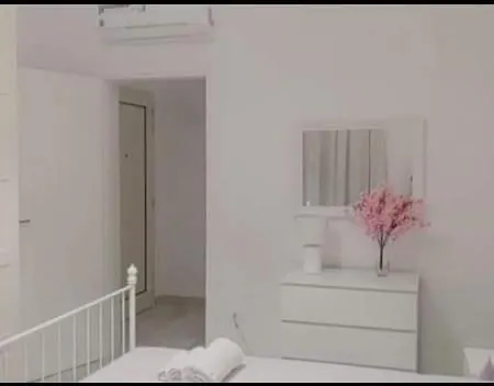 Anna's House