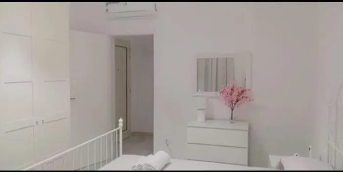 Anna's House